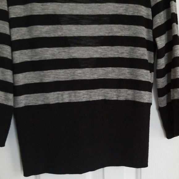 Black and gray strip Cardigan - Picture 5 of 7